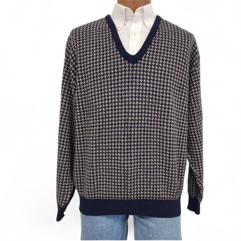 Vintage 1980's Pebble Beach Houndstooth V- Neck Sweater